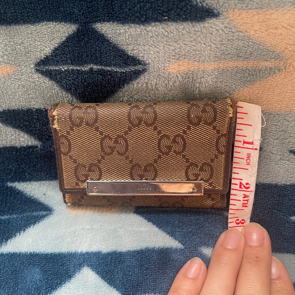 Gucci Brown Monogram Canvas Card Case with Silver-Tone Plate *dirty canvas - Picture 2 of 9